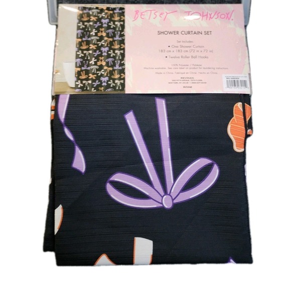 Betsey Johnson Shower Curtain Set Coquette Bows Ribbons Purple - Picture 2 of 4